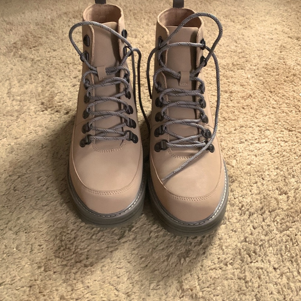 Teva Midform Womens Size 10 Us Leather Ankle Lace Up Boots 1123510